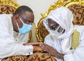 Visite nocturne du Président Macky Sall à Touba