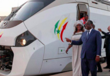Macky Sall mooko wax : l’exploitation commerciale du TER va démarrer avant la fin de l’année