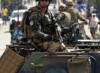 Macron enterre la Françafrique ? L’armée française quitte le Mali putschogène…et bientôt tout le Sahel