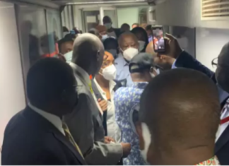 AÉROPORT D’ABIDJAN : L’avion de l’ex-président Laurent Gbagbo a atterri