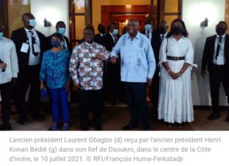 Bédié et Gbagbo, « incapables de ne pas faire de politique », se rencontrent et font un quasi-meeting