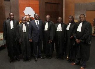 Macky colmate le Conseil constitutionnel, trois Sages nommés