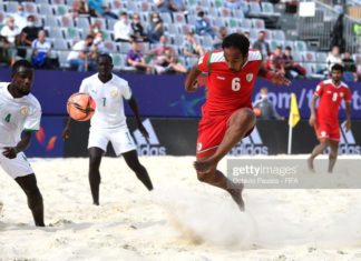 MONDIAL DE BEACH SOCCER : Le Sénégal s’incline devant Oman, mais se qualifie pour les quarts de finale