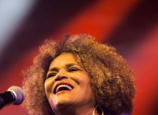 Jocelyne Béroard : « Avec le décès de Jacob, Kassav va devoir changer de nom »