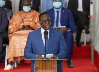 Salon International des Mines : Macky Sall offre 6 millions aux lauréats du Hackatthon