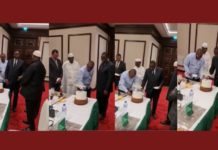 (Video) Abuja : le 60e anniversaire de Macky Sall fêté par ses homologues