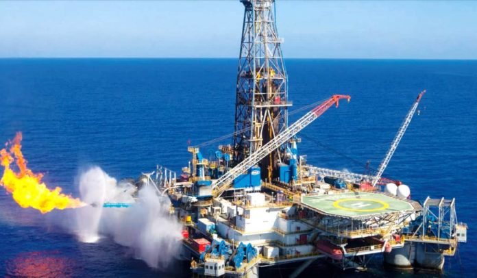 Pétrole-et-Gaz-entre-le-Sénégal-et-la-Mauritanie-