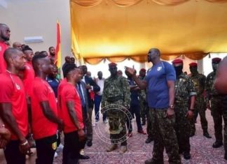 MAMADI DOUMBOUYA À SES JOUEURS: « La coupe ou vous remboursez l’argent investi sur vous »