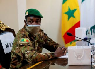 Mali : la junte maintient le flou sur la date des élections
