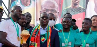 Aux Lions du football: « vibrant hommage », « prières et vœux ardents de succès » de Macky Sall