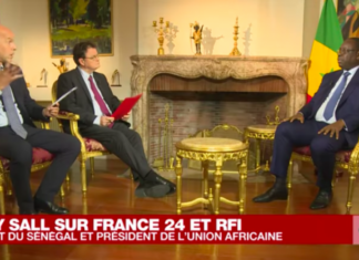 « Les législatives se tiendront, n’en déplaise à l’opposition » (Macky Sall aux médias français)