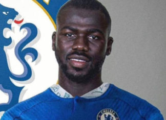 Mercato: Kalidou Koulibaly signe un contrat avec les Blues