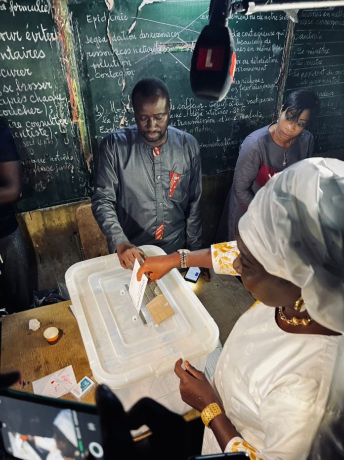 Mimi Touré Vote Ltv 2022 - 01