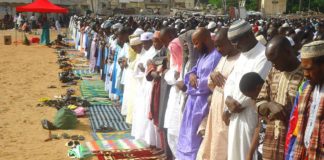 Tabas-quitte ou double à Sunugaal: une partie a prié samedi, la majorité dimanche
