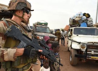 6 mois pour débarrasser le plancher au Mali : les soldats français de Barkhane ont tenu leur deadline