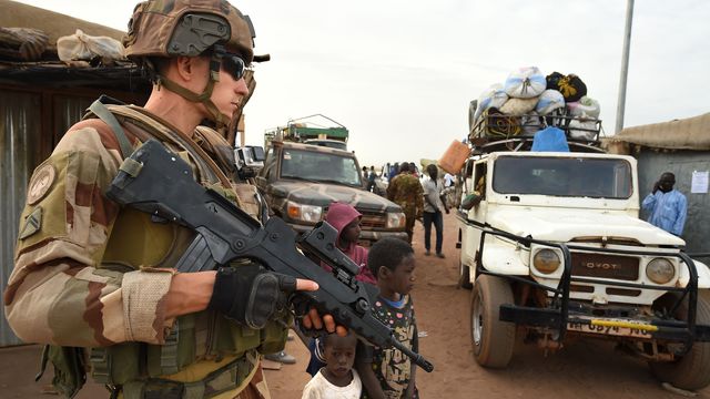 mali-operation-francaise-barkhane-sahel-soldat-francais_5580319