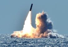 KAMALA HARRIS EN CORÉE DU SUD: La Corée du Nord tire un missile balistique en mer