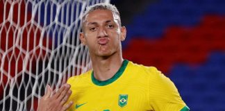 VICTIME DE RACISME : Richarlison reçoit le soutien de la CAF