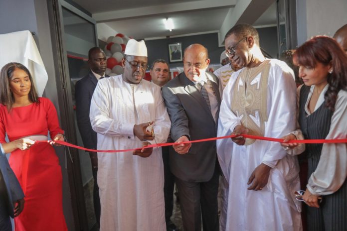 Macky-Sall-a-Youssou-Ndour-Je-suis-fier-de-toi