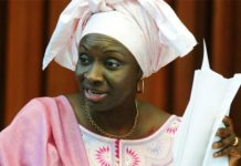 Assemblée Sunugaal: Mimi Touré dépose une proposition de loi contre le «népotisme présidentiel»