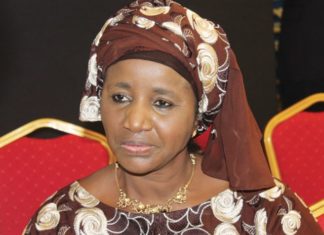 Motard fauché sur la VDN : le chauffard fugitif est le fils de la ministre Mariama Sarr