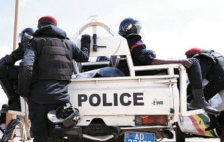 Police - ad