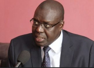 POLITIQUE : Boubacar Seye s’indigne contre l’audience accordée à Marine le Pen par le Président Macky Sall