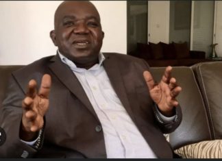 ÉCHAUFFOURÉES À MBACKÉ : Oumar Sarr sort de sa réserve et charge Ousmane Sonko