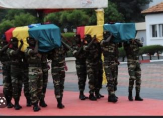 SOLDATS MORTS AU MALI: les «Jambaar» ont été décorés à titre posthume