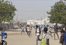 ÉDUCATION : Les élèves suspendent les cours dans plusieurs localités pour réclamer la libération de leurs camarades
