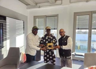 TANIÈRE NEWS (CONSECRATION) : Le trophée Jules François Bocandé remis à Sadio Mané