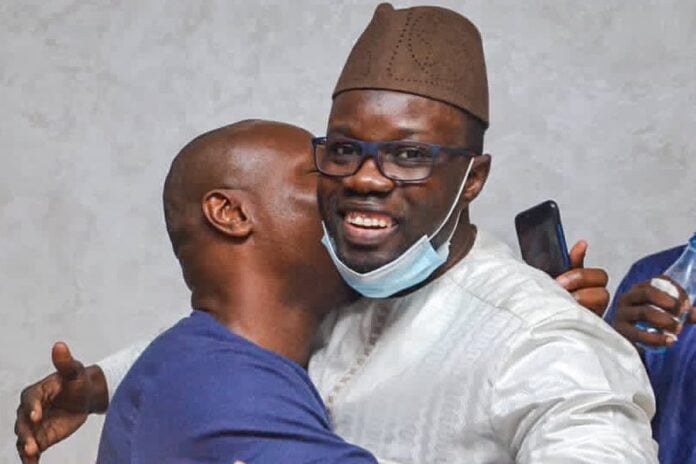 ousmane-sonko4-copie-696x464.jpeg