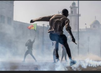 CARAVANE DE SONKO : Un mort à Kolda lors d’affrontements entre les forces de l’ordre et les manifestants