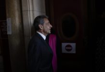 ‘Coup d’appel’ en France: Nicolas Sarkozy, premier ancien président condamné à de la prison ferme