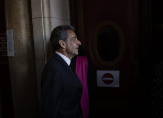 ‘Coup d’appel’ en France: Nicolas Sarkozy, premier ancien président condamné à de la prison ferme