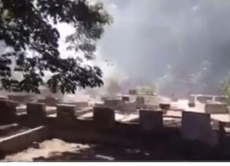 ZIGUINCHOR : La police charge les jeunes en pleine inhumation de Souleymane Sano