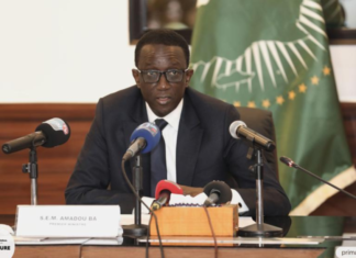 Le Premier ministre Amadou Ba : ‘L’État est debout et continuera de maintenir l’ordre’