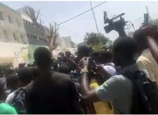 UCAD : Les étudiants contraints par les forces de l’ordre de mettre fin à leur point de presse
