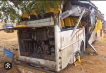 ACCIDENT : Un bus se renverse à Louga et fait 16 morts