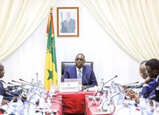 ÉMIGRATION CLANDESTINE : Macky Sall demande au gouvernement d’intensifier les contrôles dans les zones de départ