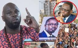 Kémi Séba: ‘Macky va monter un front anti-Sonko en passant des alliances secrètes avec des membres de l’opposition’