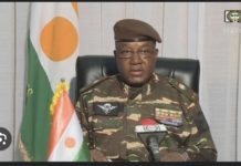 NIGER : Fin de l’ultimatum, la junte ferme l’espace aérien et redoute une « agression » imminente