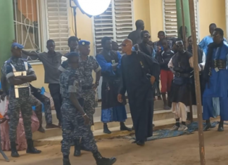 Visite de Macky à Touba: Un incident évité entre gendarmes et Baye Faal