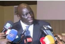 Madiambal : « Ces bouffons qui se rêvent Président du Sénégal »