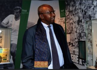 NÉCROLOGIE : Salif Keïta, le premier ballon d’or africain s’est éteint !