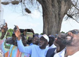 MISE EN SERVICE ÉLECTRIQUE : Keur Babacar Mbaye passe de « l’obscurité à la lumière »