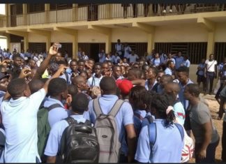 RENTRÉE ACADÉMIQUE 2023-2024 : Le SAEMESS prédit une année scolaire perturbée