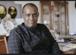 WALFADJRI : Cheikh Niass suspend la vente aux enchères des biens de son défunt père Sidy Lamine Niass