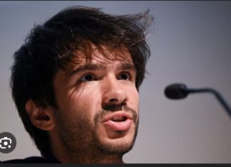 PAYPAL : Juan Branco ouvre une cagnotte pour Falla fleur