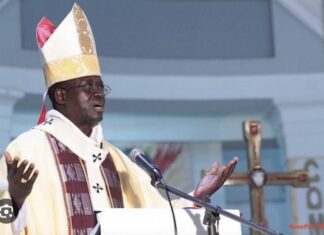 NOËL : Monseigneur Benjamin Ndiaye invite les fidèles à la promotion d’un pays de ‘justice et de paix’